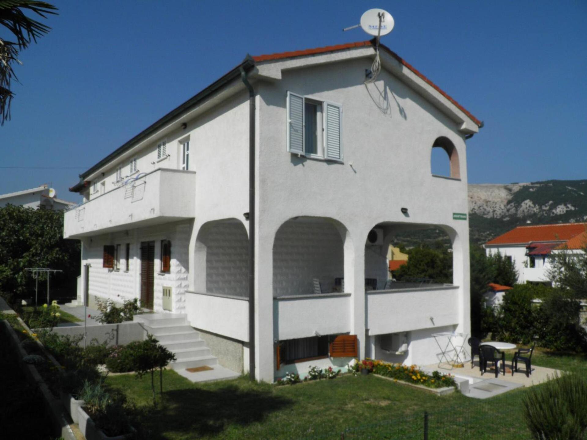 באסקה Apartments Klaric מראה חיצוני תמונה